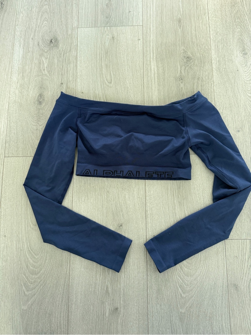 Alphalete' Navy Off-Shoulder Long Sleeve Crop Top